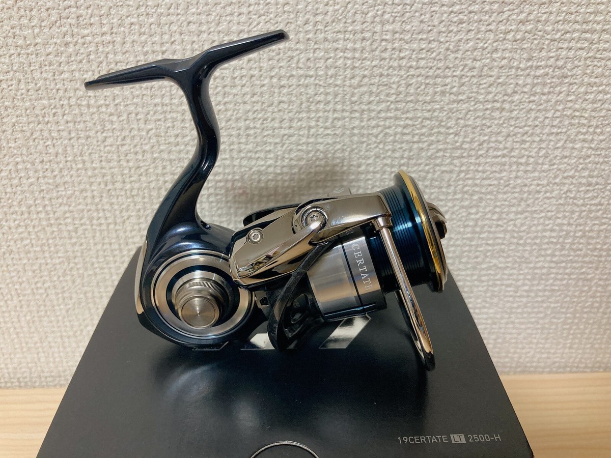 Daiwa Spinning Reel 19 CERTATE LT2500-H Gear Ratio 5.7:1 Fishing