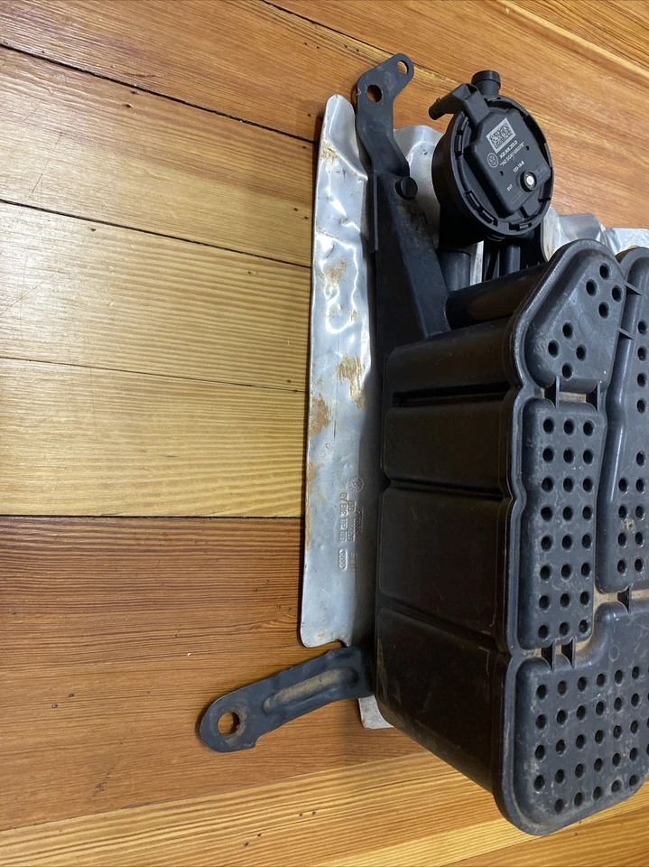 CHARCOAL CANISTER WITH LEAK DETECTION PUMP 8W0201801N AUDI A4 S4 ALLROAD 17-19 - Imagen 4 de 4