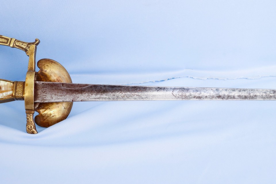 19th C Gilt Bronze French Officer Epee Sword & MOP Grip Napoleon Battle