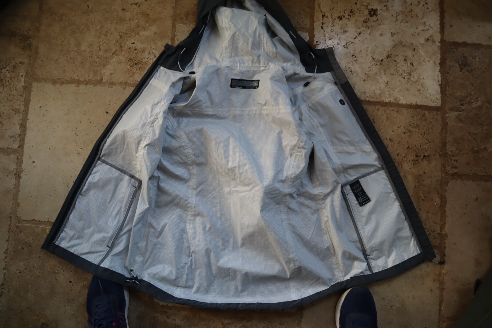 Gray PARADOX Lightweight Zip Front Windbreaker St… - image 7