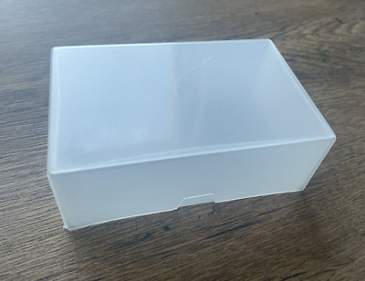 Neu Aufbewahrungsbox Behälter für 100 Trade Zigarette Fußball Karten A&BC 59 x 95 mm