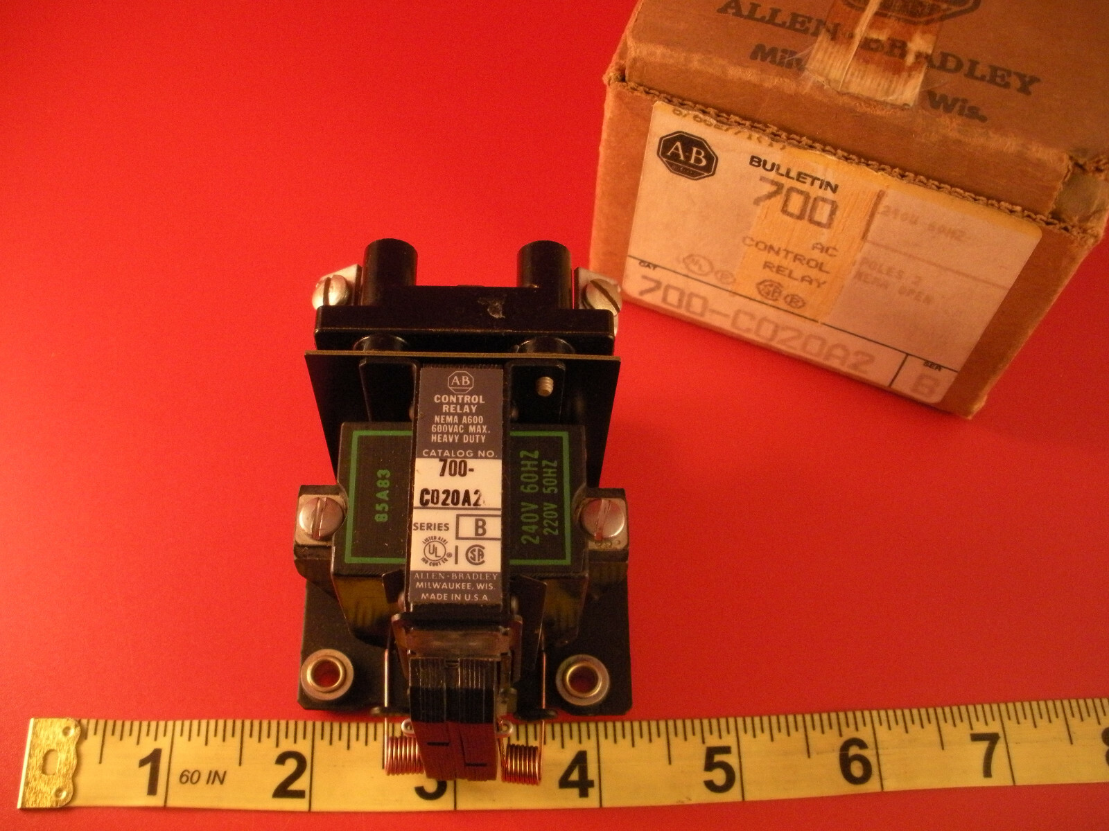 Allen Bradley 700-C020A2 Ser B Control Relay 85A83 600v ac 2 pole New Nib Nos