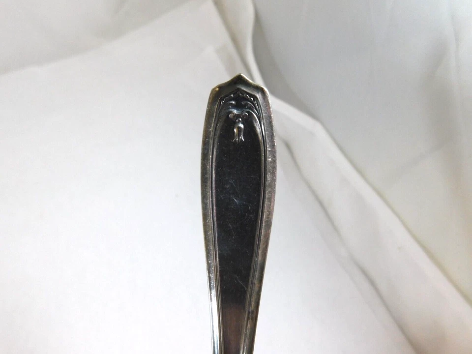 Антикварная серебряная овальная сервировочная ложка 1881 Rogers A1 CHIPPENDALE 7 3/4 дюйма - Изображение 3 из 4