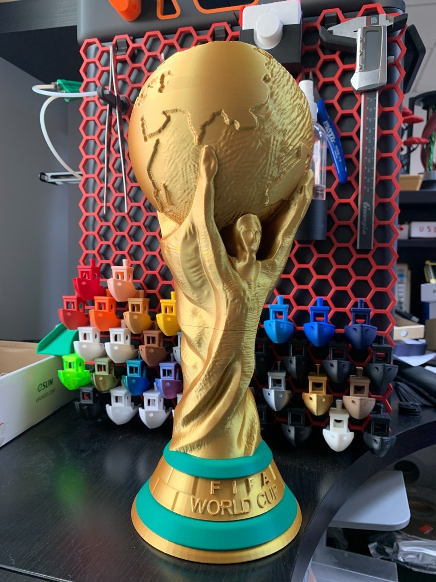 ワールドカップトロフィー 3dクリスタル FIFAワールドカップトロフィー 3Dモデル - ダウンロード トロフィー