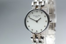 Christian Dior クリスチャン・ディオール WB8101 稼働品 Christian Dior Bangle Watch WB8101 Quartz Silver White Case 70mm