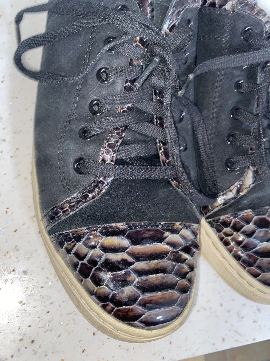Black snakeskin best sale uggs