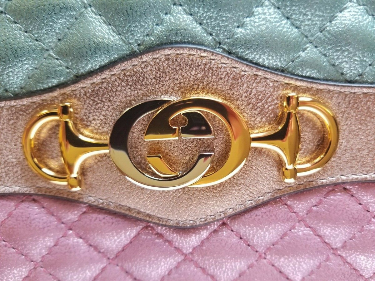 Gucci Trapuntata Medium Camera Shoulder Bag Quilted Metallic Gucci Trapuntata Medium Camera Shoulder Bag Quilted Metallic