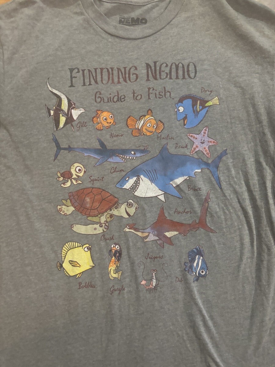 Finding Nemo Sz Med T Shirt Adult Guide to Fish Disney Store