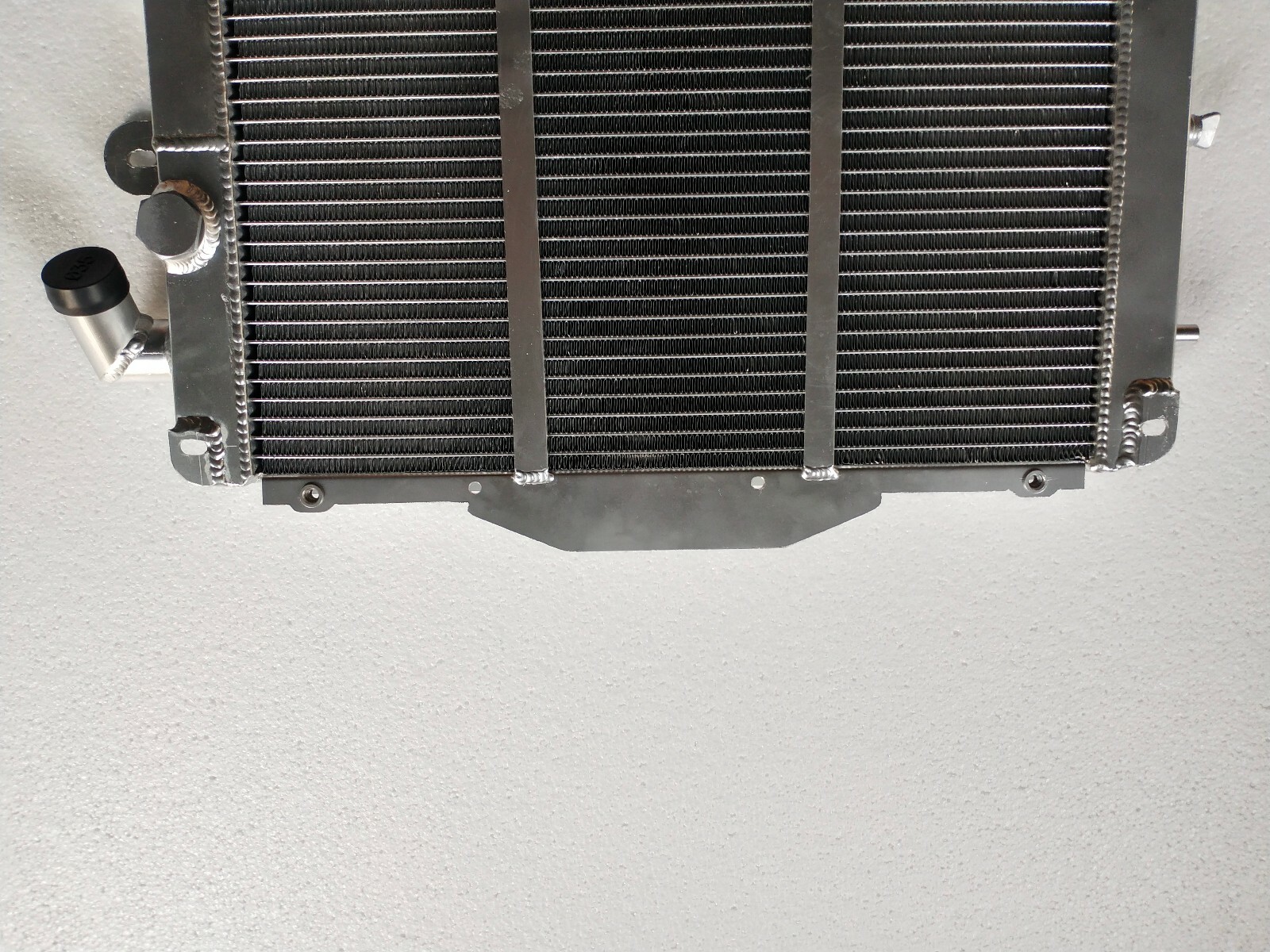 Fit Ferrari 355 F355 W/Sensor hole 1994-1999 aluminum radiator Left PER Side