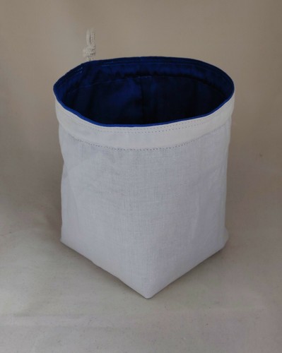 Dice Bag, Ultramarine Bag, Square Reversible Drawstring Tile Pouch for RPG, D&D - Picture 4 of 4