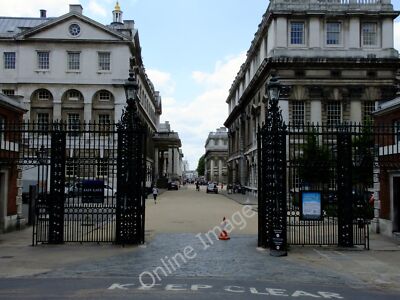 Photo 6x4 Park Row entrance to the Old Royal Naval College, Greenwich Gre c2011