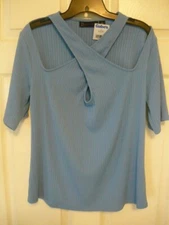 Ladies Large Open Shoulder, Short Sleeve Blouse Top, by New York & Company NWT