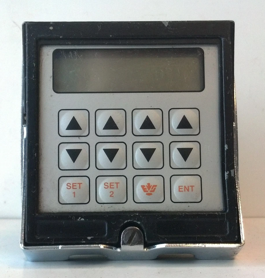 Eagle Signal CX100A6 120 V AC LCD Display Electronic Repeat Cycle Timer - Image 2 of 4