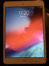 Apple iPad mini 2 32GB, Wi-Fi, 7.9in - Silver (CA)