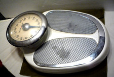 Retro Style Health-o-meter Bathroom Mechanical Scale, 300 lb capacity - Sunbeam