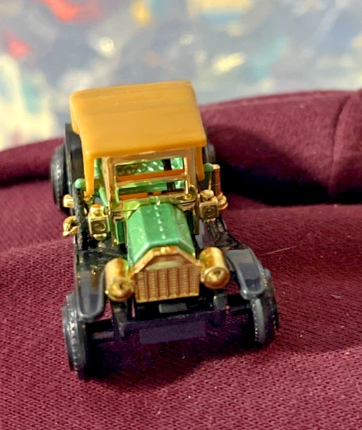 Ford Modelo T 1910 Antiguo Motor Coleccionable Escala 1/64 Diecast Diorama Modelo Foto 4 de 4