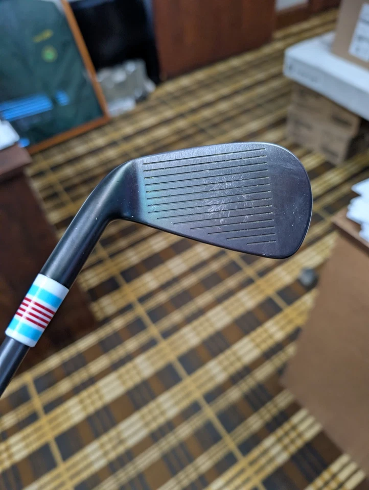 Bettinardi MB24 Black Rainbow 4-P KBS C Taper 130 X Foto 4 de 4