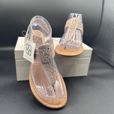 Daisy Fuentes Women's  Size 7 Sandals Beige Rhinestone NWT No Box Read