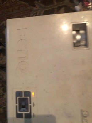 BenQ W100 DLP Home Theater Projector W/ Carry Case & Strap, Remote W/ Extender