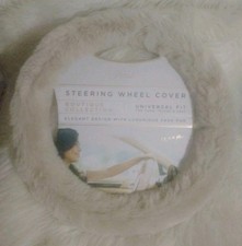 Mod Cream Faux Fur Universal Steering Wheel Cover