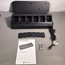 MOTOROLA MULTI-UNIT VAC-6058 AAK44X501 6-Unit Multi Rapid Charger