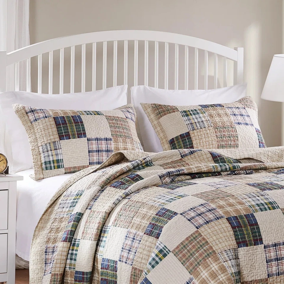 NEW! ~ COZY CLASSIC TAN BEIGE BLUE RED GREEN DENIM CABIN LODGE PLAID QUILT SET - Image 4 of 4