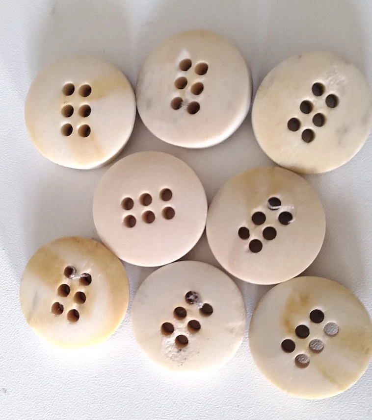 8 echte Hirschhornknöpfe 6 Loch Knöpfe Braun 25 mm Trachtenknöpfe Jackenknöpfe - Bild 4 von 4