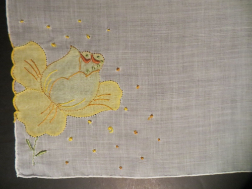 Vintage hanky handkerchief embroidered yellow flower French knots - Picture 5 of 6