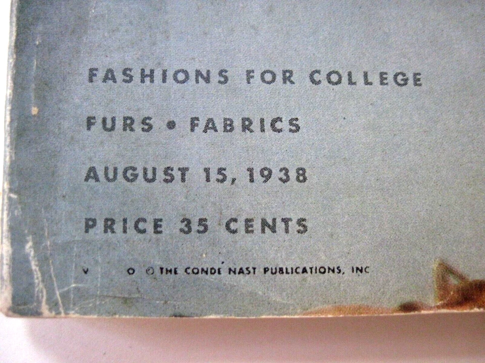 Fantastic Aug. 15, 1938 Magazine "Vogue" Fashions for College * Foto 2 de 4