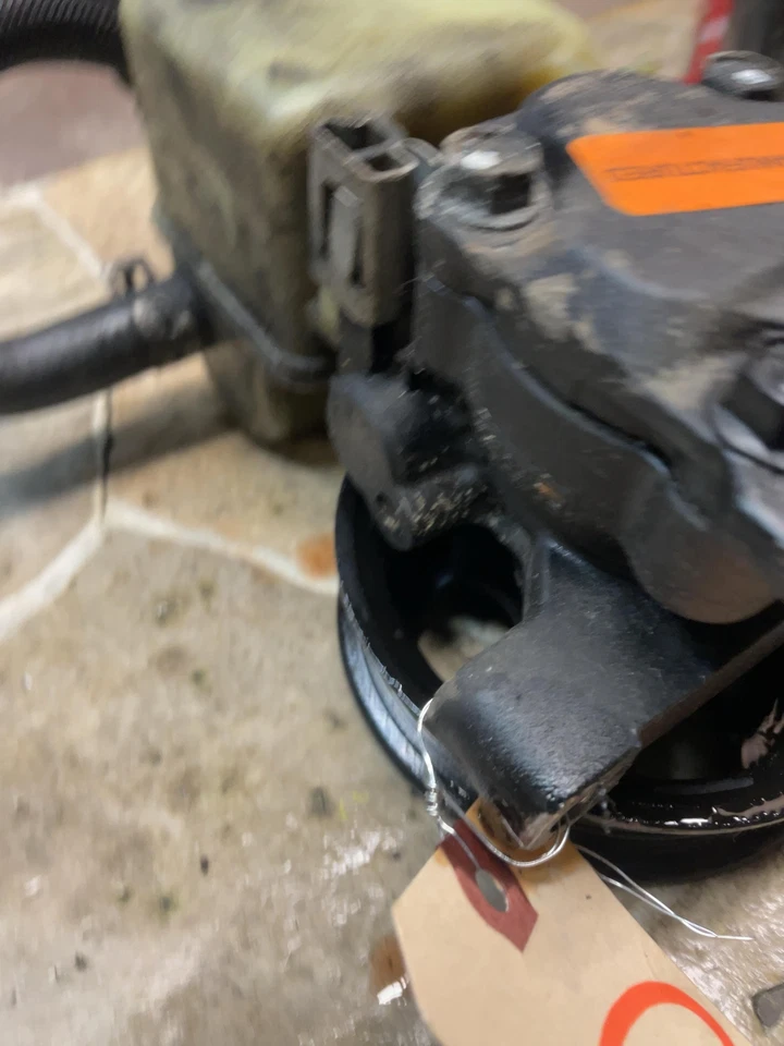 2006-2009 MERCURY MILAN FORD FUSION bomba de direção hidráulica/reservatório de motor fabricante de equipamento original - Imagem 4 de 4