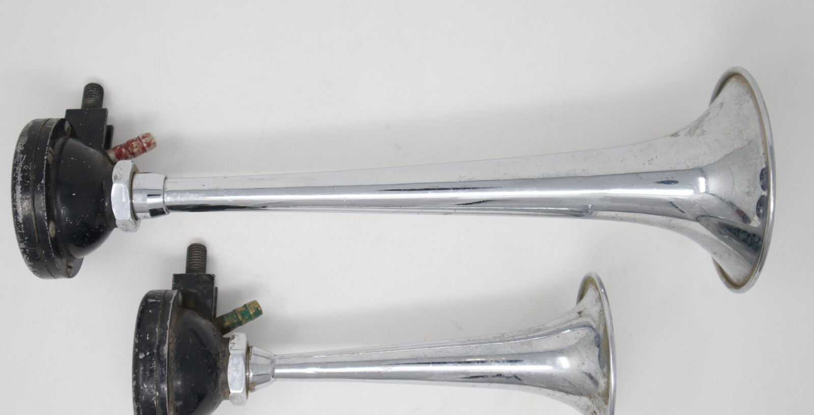 Marchal TP AV TPAV 253 vintage chrome air horn pair set Ferrari Maserati