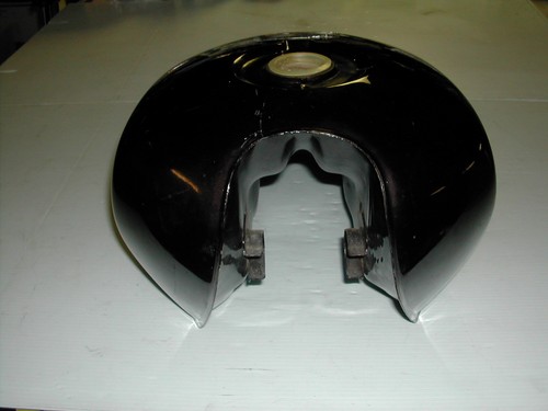 HONDA MYSTERY GAS TANK ASSEMBLY 198? SUPER NICE INSIDE GENUINE HONDA NO DENTS - Picture 6 of 12
