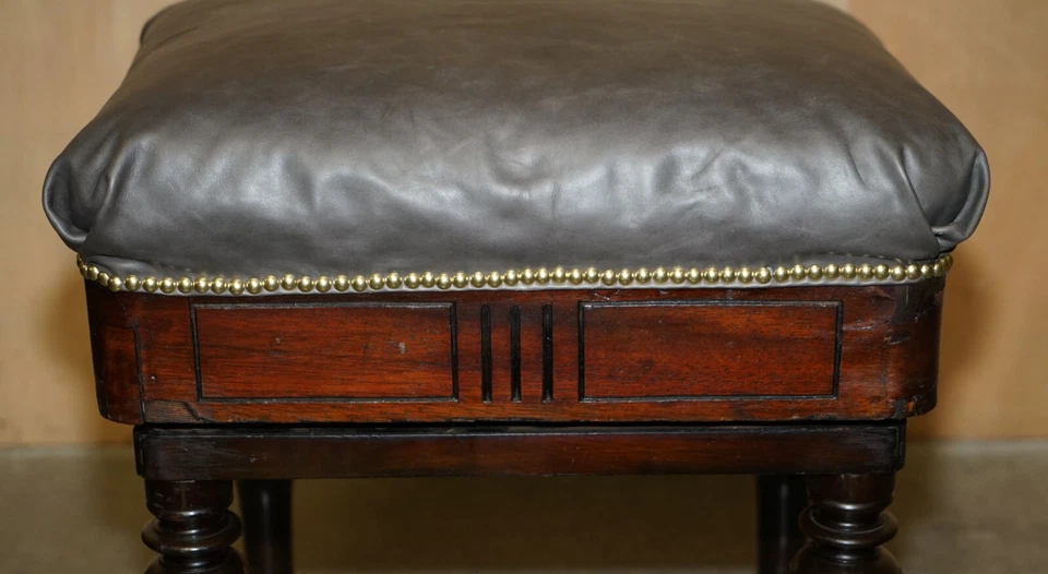 ANTIQUE ORIGINAL BROOKS LTD VICTORIAN MAHOGANY CAMPAIGN GREY LEATHER PIANO STOOL - Image 3 of 4