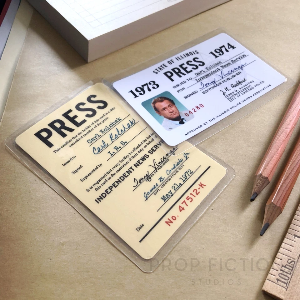 Kolchak: The Night Stalker - Pair of Prop INS Press Passes / Cosplay ID Cards - Bild 1 von 1