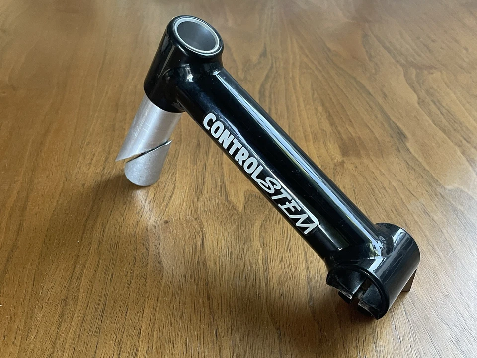 VÁSTAGO DE PLUMA DE ALEACIÓN CONTROL TECH DE COLECCIÓN 150 MM 0 GRADOS 1-1/8" 25,4 NEGRO Foto 3 de 4