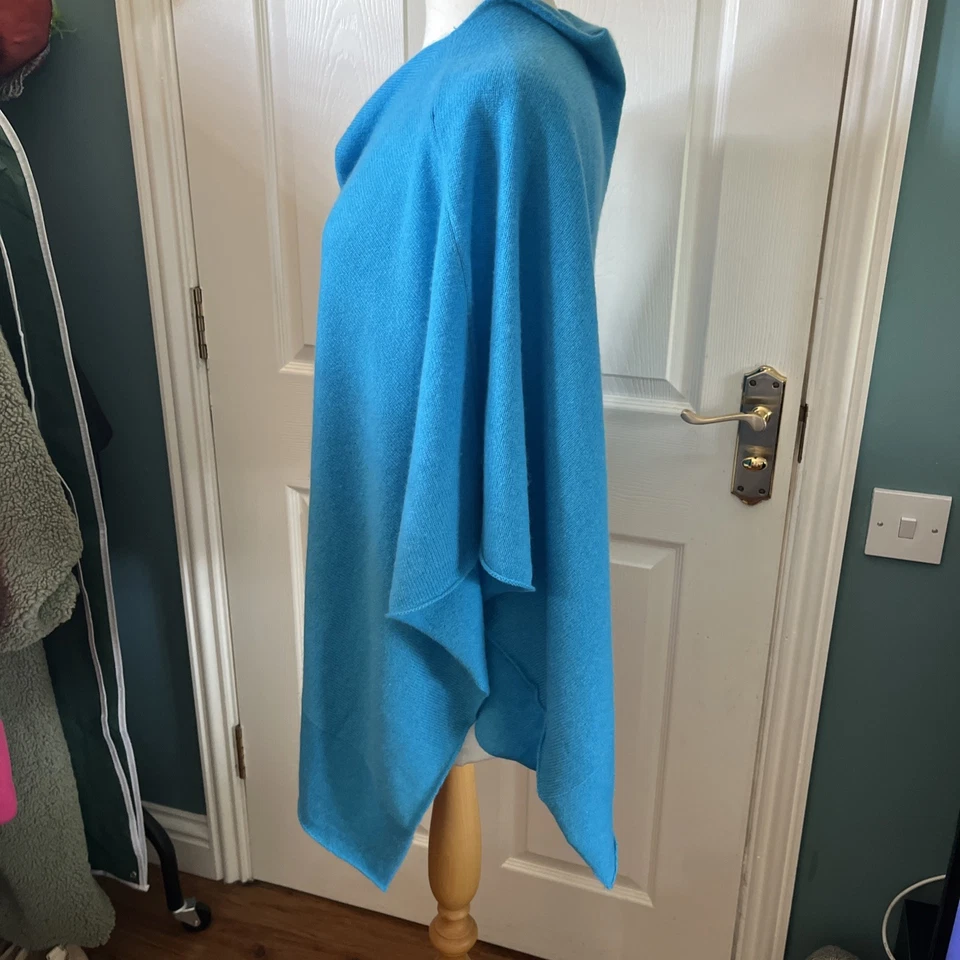 Peter Hahn Cashmere Poncho - Turquoise - Image 4 of 4