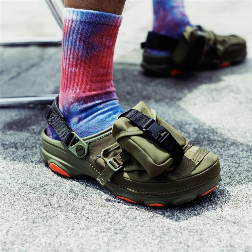 Crocs Beams exclusive Classic All Terrain Clog MA-1 jacket Crocs Beams exclusive Classic All Terrain Clog MA-1 jacket