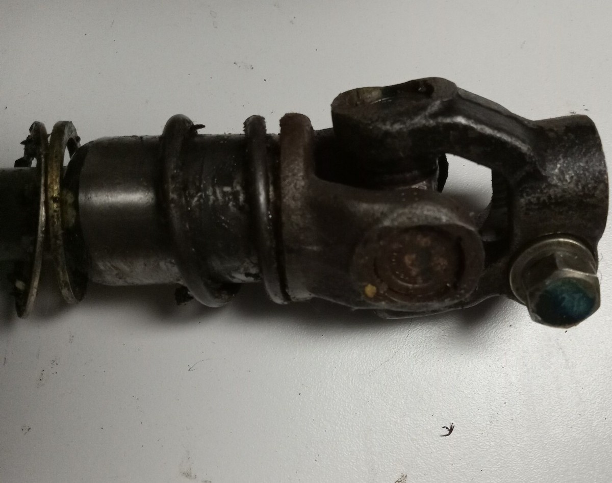 84 85 86 NISSAN 300ZX Steering Shaft Joint Component VG30 Z31 1984