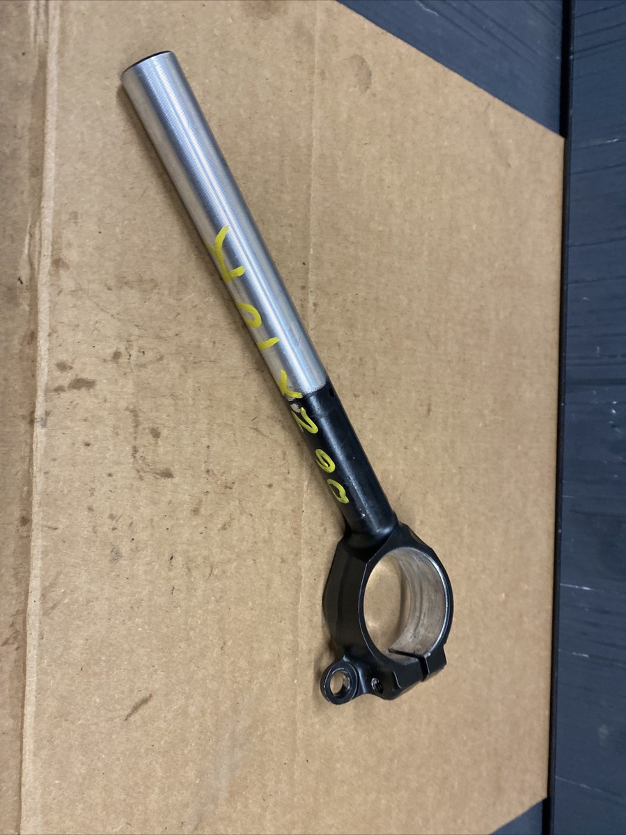 2007 Kawasaki Ninja ZX10R Right clip on handlebar STRAIGHT 2007 Kawasaki Ninja ZX10R Right clip on handlebar STRAIGHT