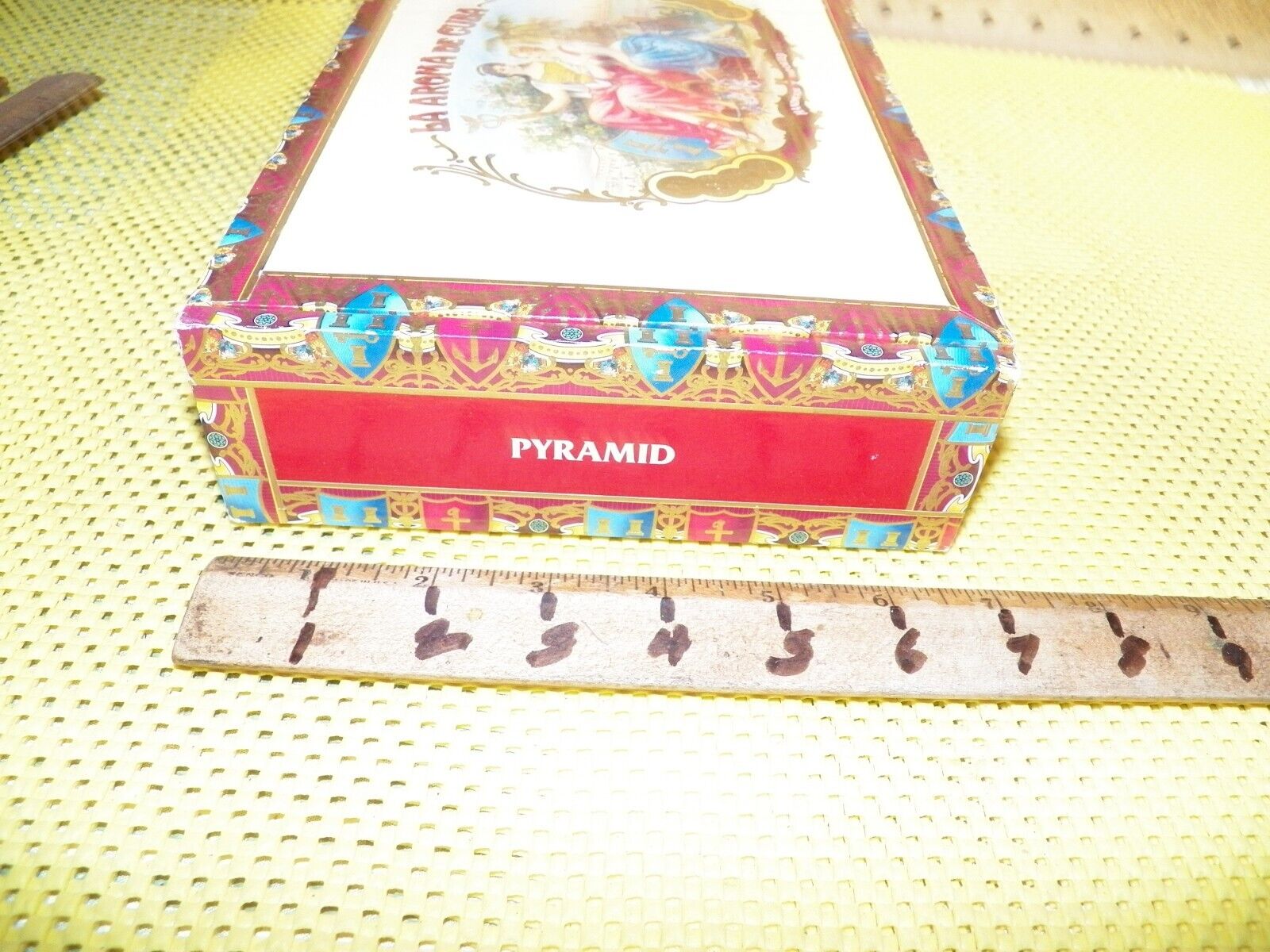Picture 4 of 8