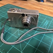 CANON POWERSHOT SD100 DIGITAL ELPH SILVER CAMERA 3.2MP; For Parts