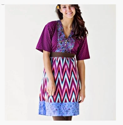 Matilda Jane cotton Geometric Knit V-Neck short Sleeve Dress L paint by numbers - Image 1 of 4