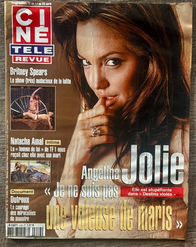 ANGELINA JOLIE  Magazine Cover Cine Tele Reveu French April 2004