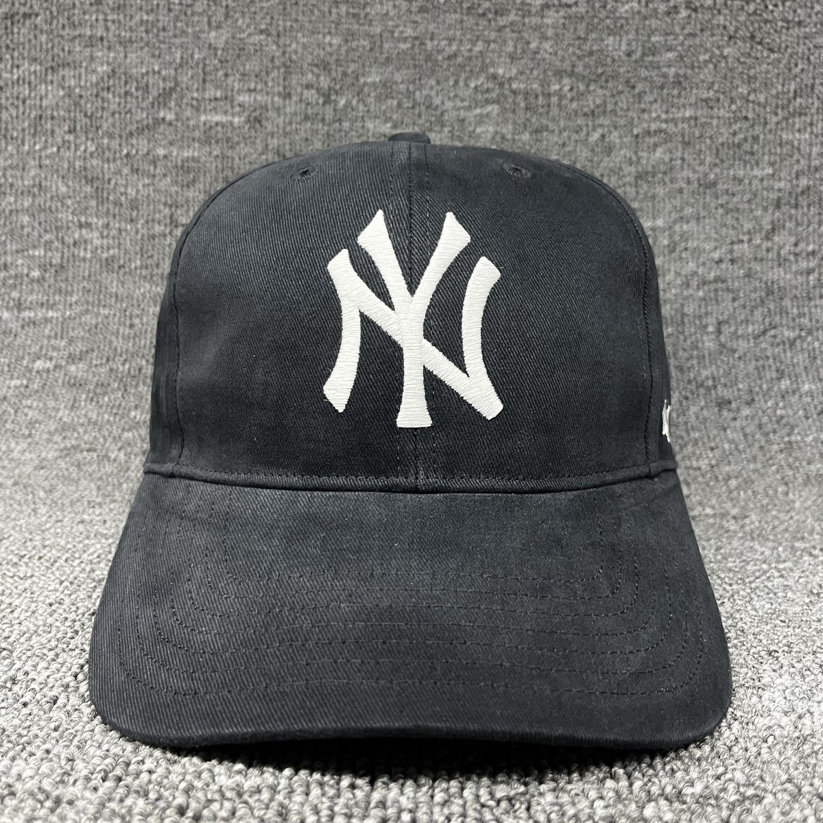 New York Yankees '47 Brand Clean Up Adjustable Hat Cap Black New
