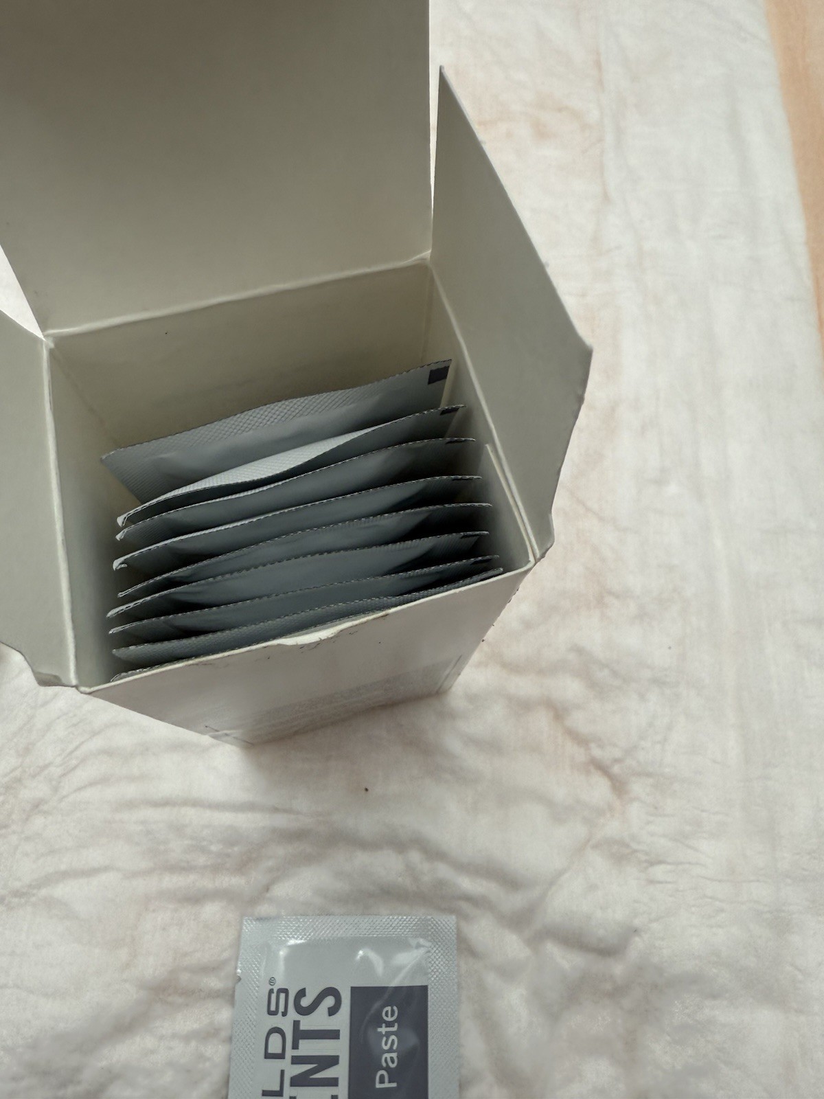 Rodan + Fields Enhancements Microdermabrasion Paste 10 Packets New In Box