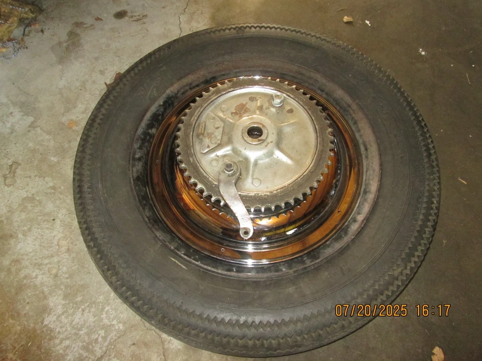 Cubiertas de rueda delanteras y traseras cromadas Harley Knucklehead Panhead EL Foto 3 de 4