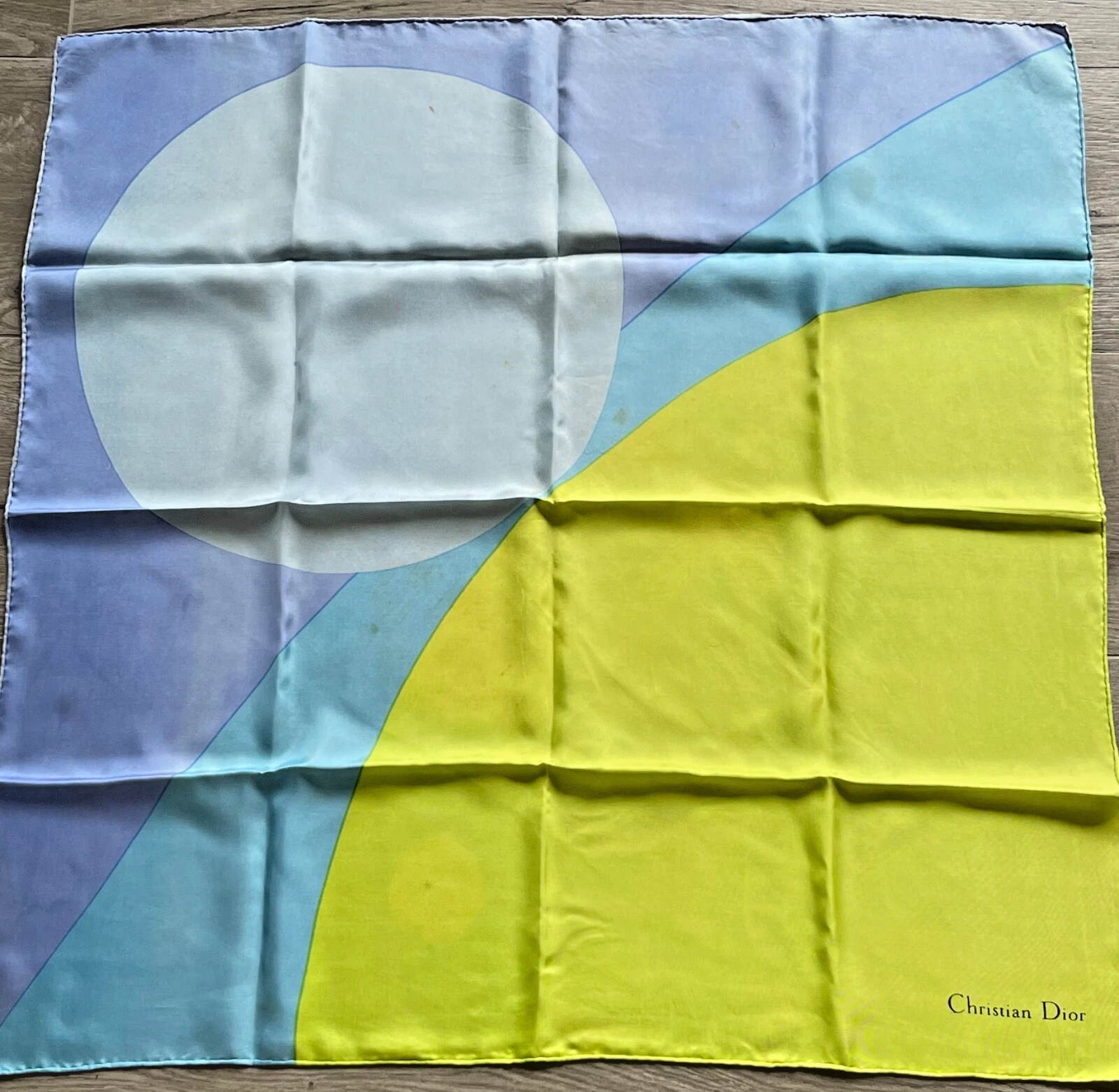 Foulard/Carré/Shawl★Foulard CHRISTIAN DIOR soie★hand rolled 38g★Silk SCARF schal