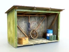 Plus Model 1/48 Shed Small Wooden Hut w/Cart Wheel, Barrel, Box & Jerrycans 4051