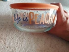 Pyrex "LIFE IS PEACHY" 4 cup storage bowl  BRAND NEW 4 cup