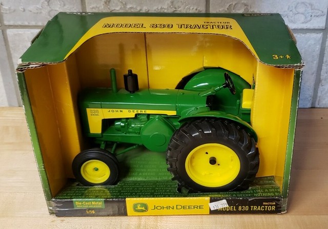 ertl model tractors